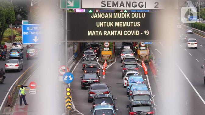 Imbas PPKM Darurat, Pintul Tol Keluar Semanggi Dipadati Kendaraan Senin 5 Juli 2021 Pagi - Vimarsana News