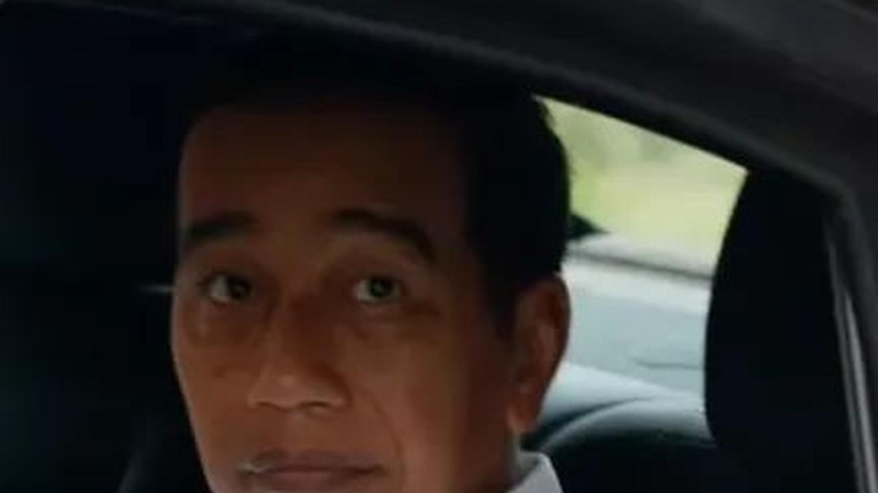 Satire Presiden Jokowi Sentil Jalan Rusak Lampung