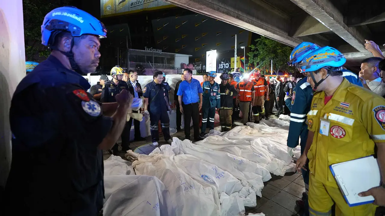 Kebakaran Bar di Bangkok Tewaskan 27 Orang