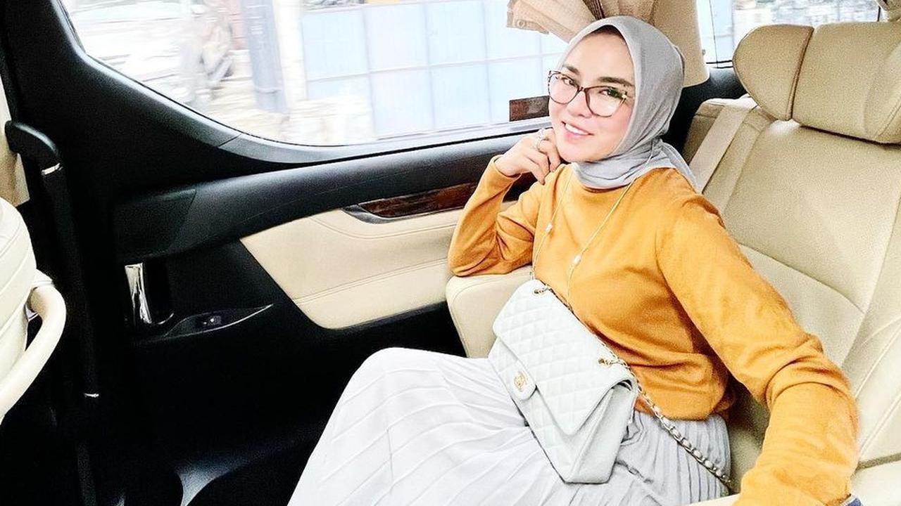 Kini Bebas Bersyarat, Menilik Lagi Kasus Medina Zein yang Membuatnya Masuk Bui