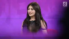 Model ‎Widuri Agesty saat menjadi bintang tamu dalam acara Dear Haters di Liputan6.com, SCTV Tower, Jakarta, Kamis (11/9). Widuri Agesty melaporkan beberapa akun di media sosial atas dugaan pencemaran nama baik dan fitnah. (Liputan6.com/Fatkhur Rozaq)