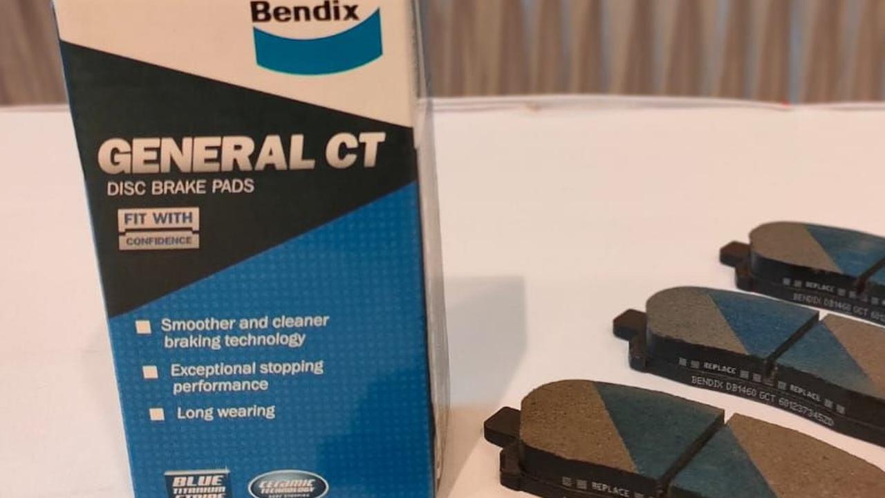 Kampas rem Bendix menggunakan teknologi Blue Titanium Stripe. Tidak perlu masa break-in atau inreyen, alhasil rem lebih cepat pakem.<br>