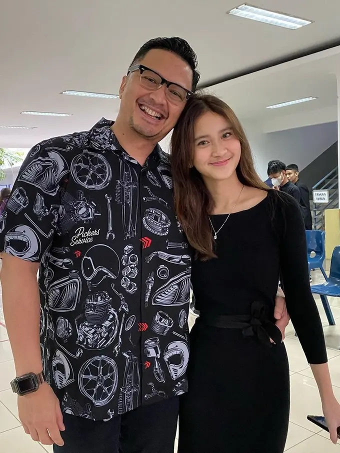 [Fimela] Ferry Maryadi dan Anak