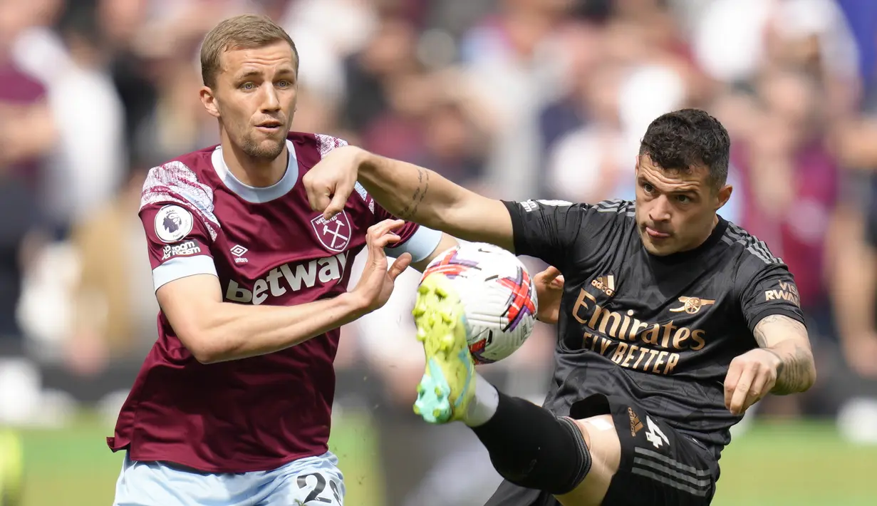 Derby London tersebut berakhir imbang dengan skor 2-2. (AP Photo/Kirsty Wigglesworth)