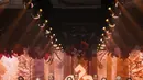 Sejumlah nama besar turut meramaikan panggung, termasuk Kimmy Jayanti, Aaliyah Massaid, Kimberly Ryder, dan Natasha Ryder yang mempersembahkan tampilan yang memukau.  [Dok. Heaven Lights]