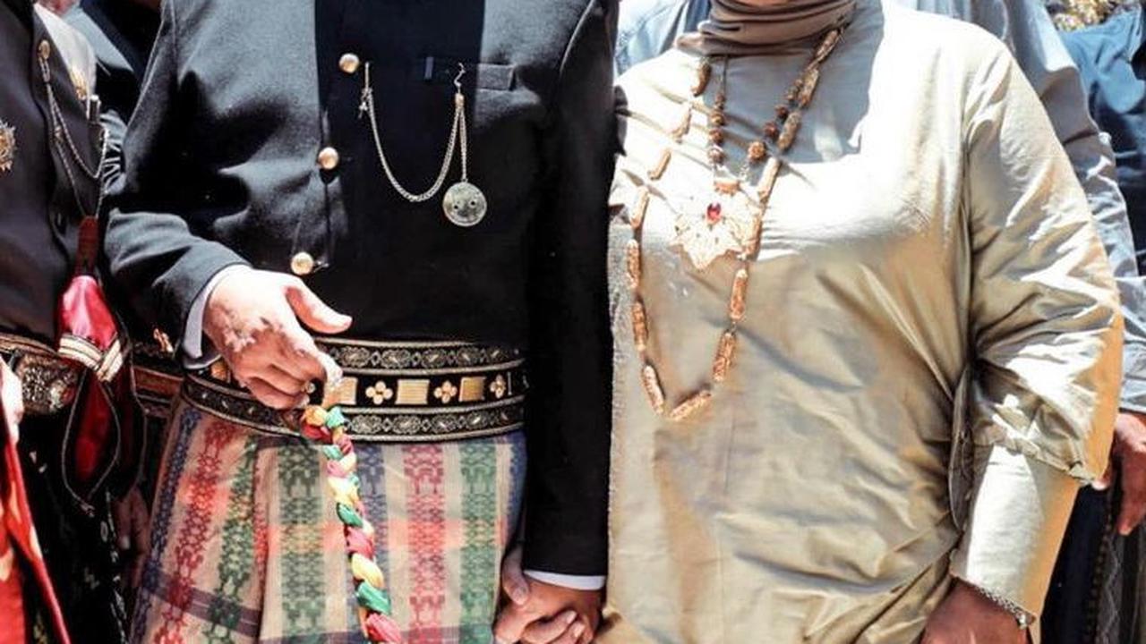 Secara otomatis Fery menjadi bakal calon ibu negara. Tidak lama lagi dia akan sibuk menemani sang suami kampanye ke wilayah-wilayah di Indonesia.
