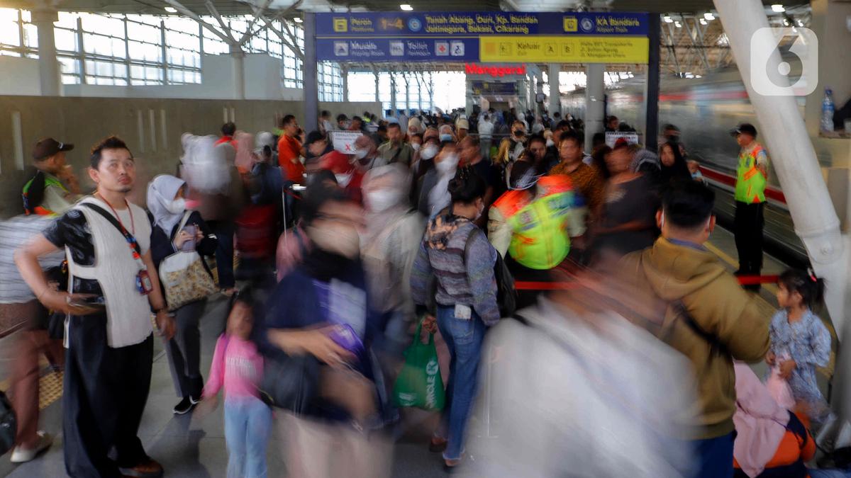 Subsidi KRL Bakal Berbasis NIK, KAI Commuter Buka Suara Berita Viral Hari Ini Jumat 20 September 2024