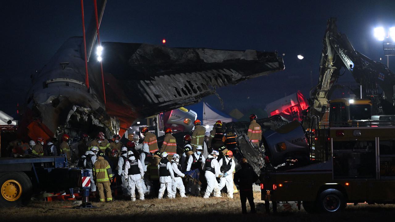 Upaya Pencarian dan Penyelamatan Korban Pesawat Jeju Air Terus Dilakukan