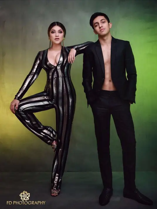 Kini Albany sudah beranjak dewasa, ia berubah menjadi pria tampan yang menawan. (Foto: instagram.com/sazarita)