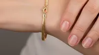 9 Model Gelang Emas 2 Gram Tanpa Batu untuk Tampilan Simpel, Elegan Setiap Hari