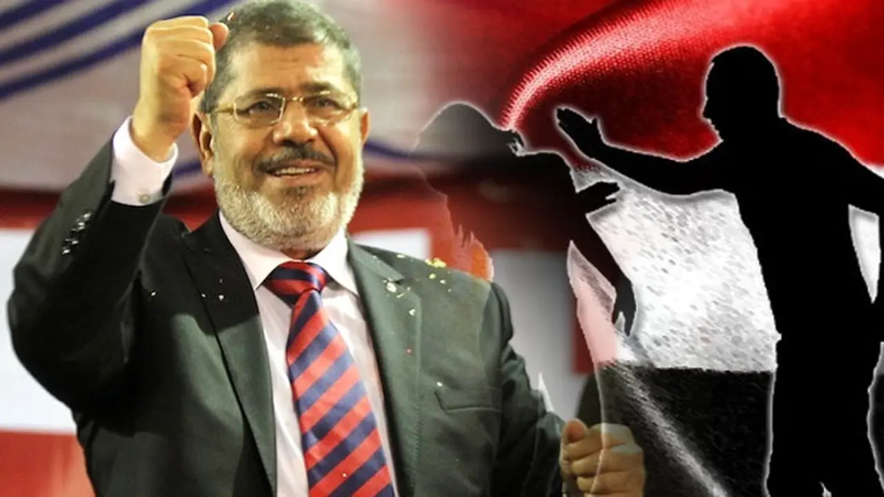 morsi-pukul-130702b.jpg