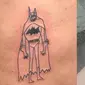 Tato lucu bertema Bat Man (Sumber: boredpanda)