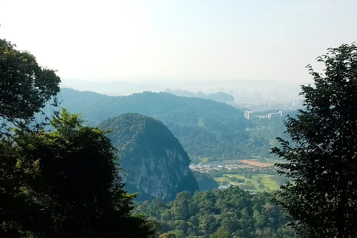 Bukit Unyang di Malaysia https://www.gunungbagging.com/bukit-unyang/