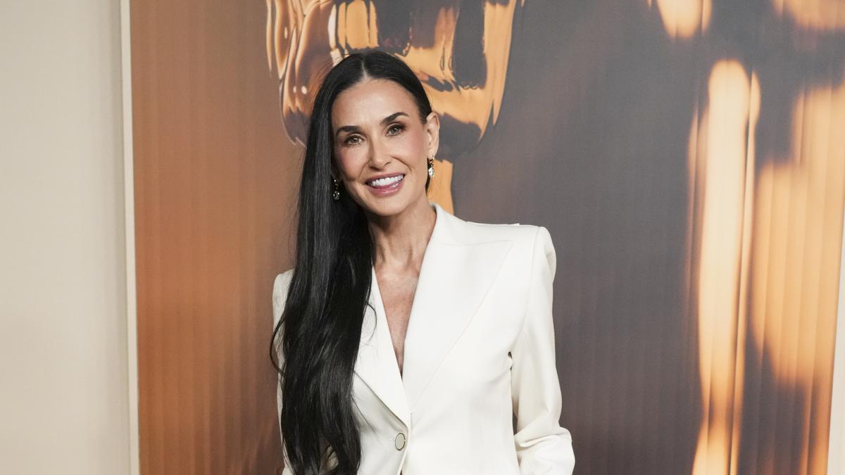 Reaksi Demi Moore Usai Gagal Raih Piala Oscar 2025: Selamat Mikey Madison, Ditunggu Karya Berikutnya