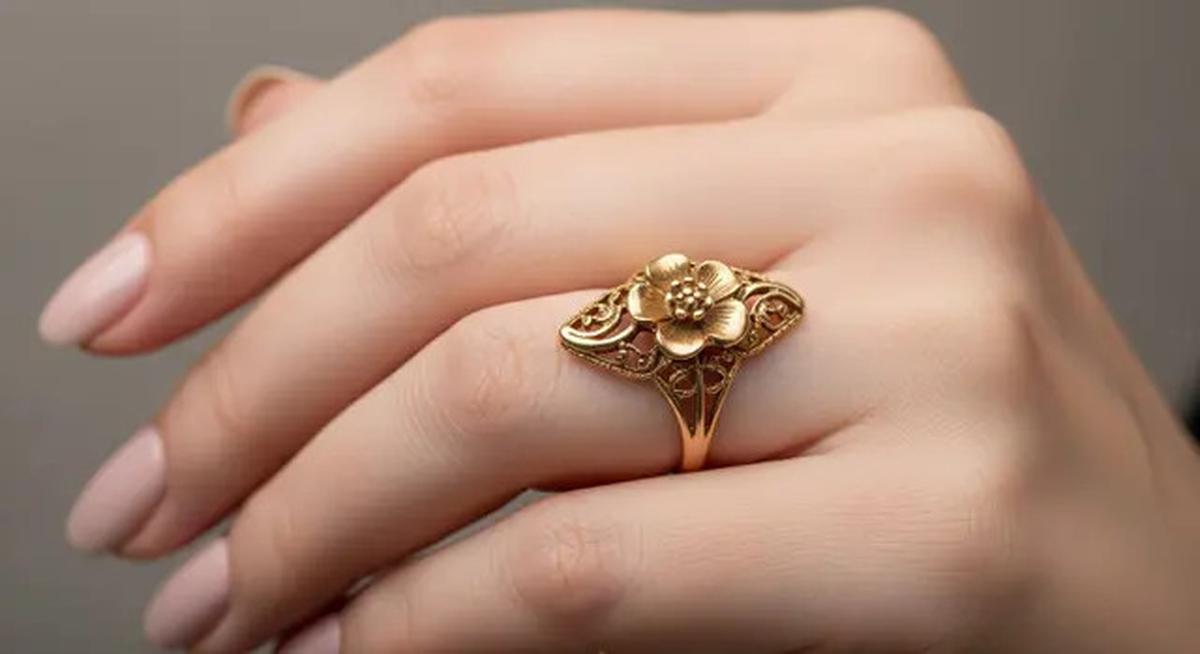 10 Model Cincin Emas 24 Karat 5 Gram Motif Vintage, Cocok untuk Lamaran yang Penuh Makna di 2025