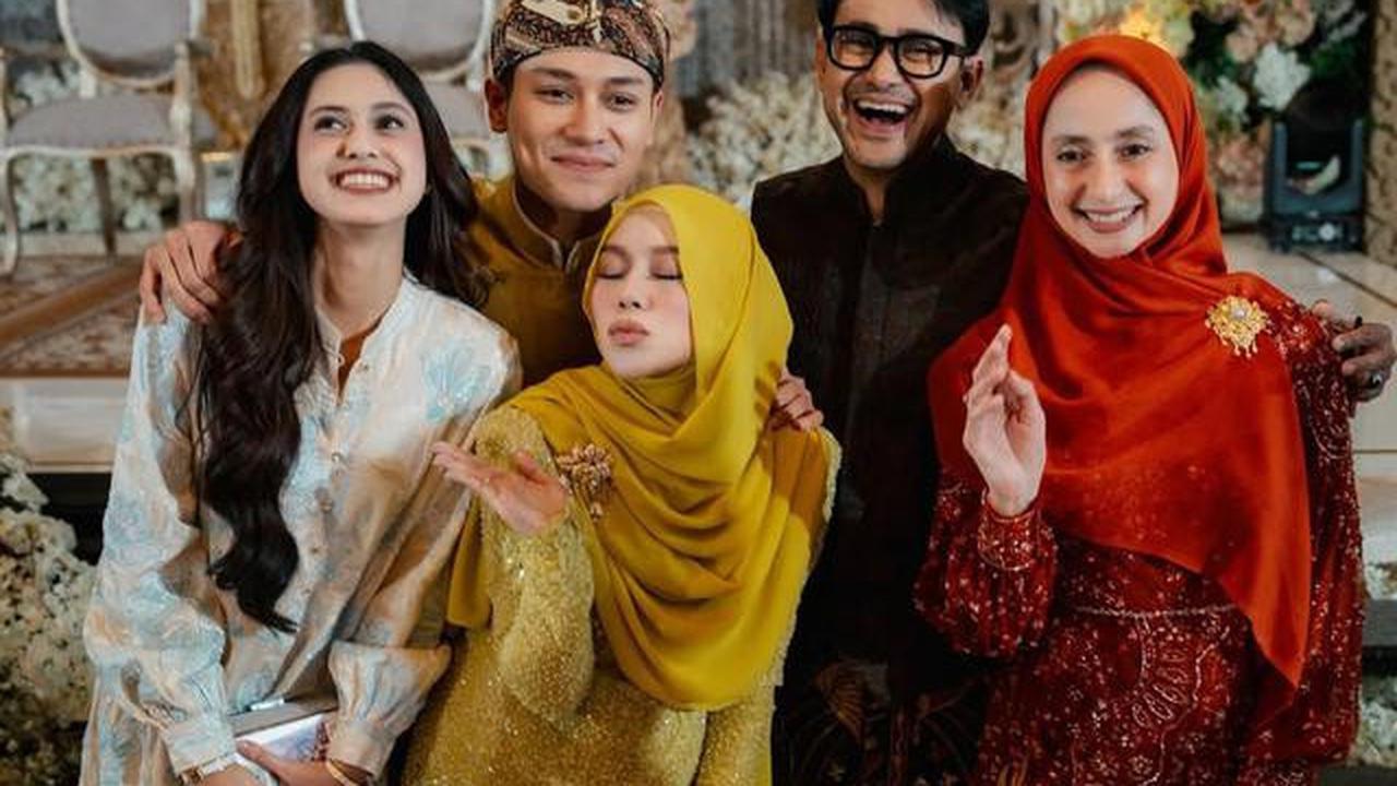 11 Potret Artis di 7 Bulanan Kehamilan Ketiga Lesti Kejora, Bertabur Bintang