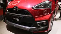 Toyota Sienta Limited Edition hadir di GIIAS 2017 dengan jumlah 30 unit. (Herdi Muhardi)