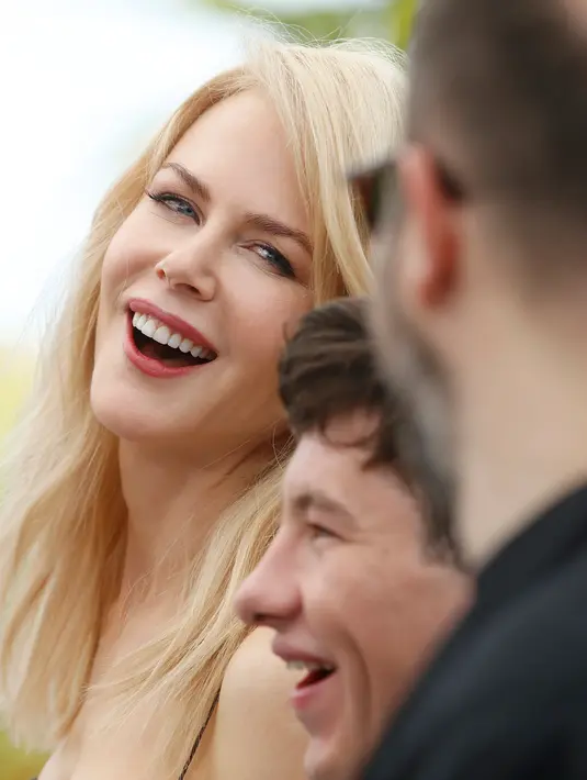 Ekspresi Nicole Kidman saat menghadiri pemutaran film The Killing Of A Sacred Deer pada acara Festival Film Cannes ke-70, Prancis (22/5). (AP Photo / Alastair Grant)