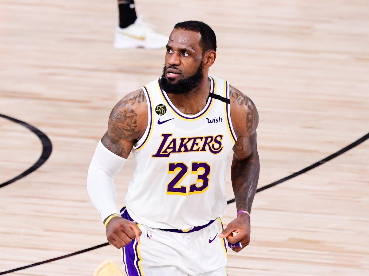 Los Angeles Ini Cara Lebron James Menepati Janji Setia Cincin Juara Nba Bola Com