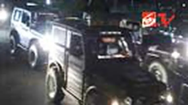 Menaklukkan Malam dengan Jeep