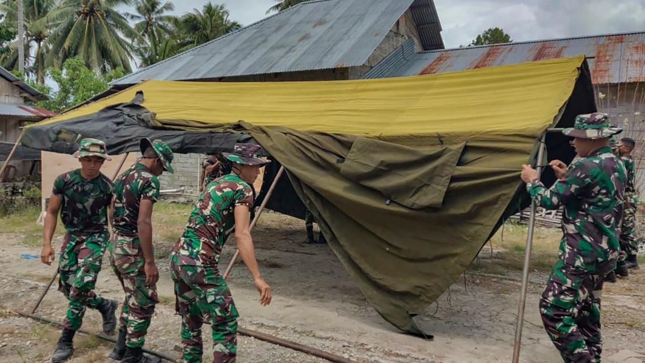 FOTO: TNI AD Bergerak Cepat Bantu Pemulihan Pasca Gempa Poso