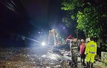 BPBD Trenggalek Gerak Cepat Atasi Longsor Jalur Bandung-Prigi, Akses Kembali Normal