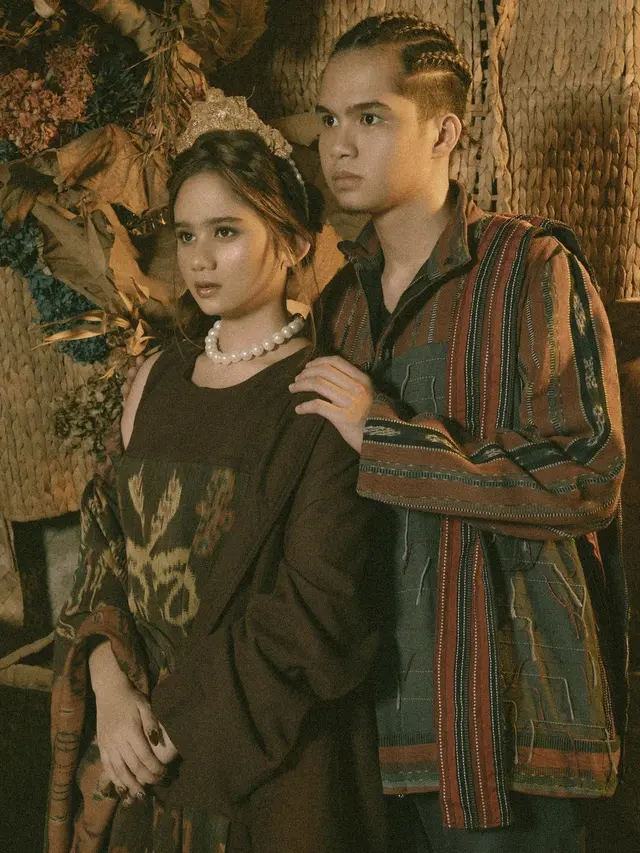 Tampil Serasi, Ini 7 Pemotretan Tissa Biani dan Dul Jaelani dengan Kain Nusantara