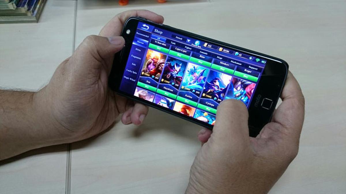 Main mobile
