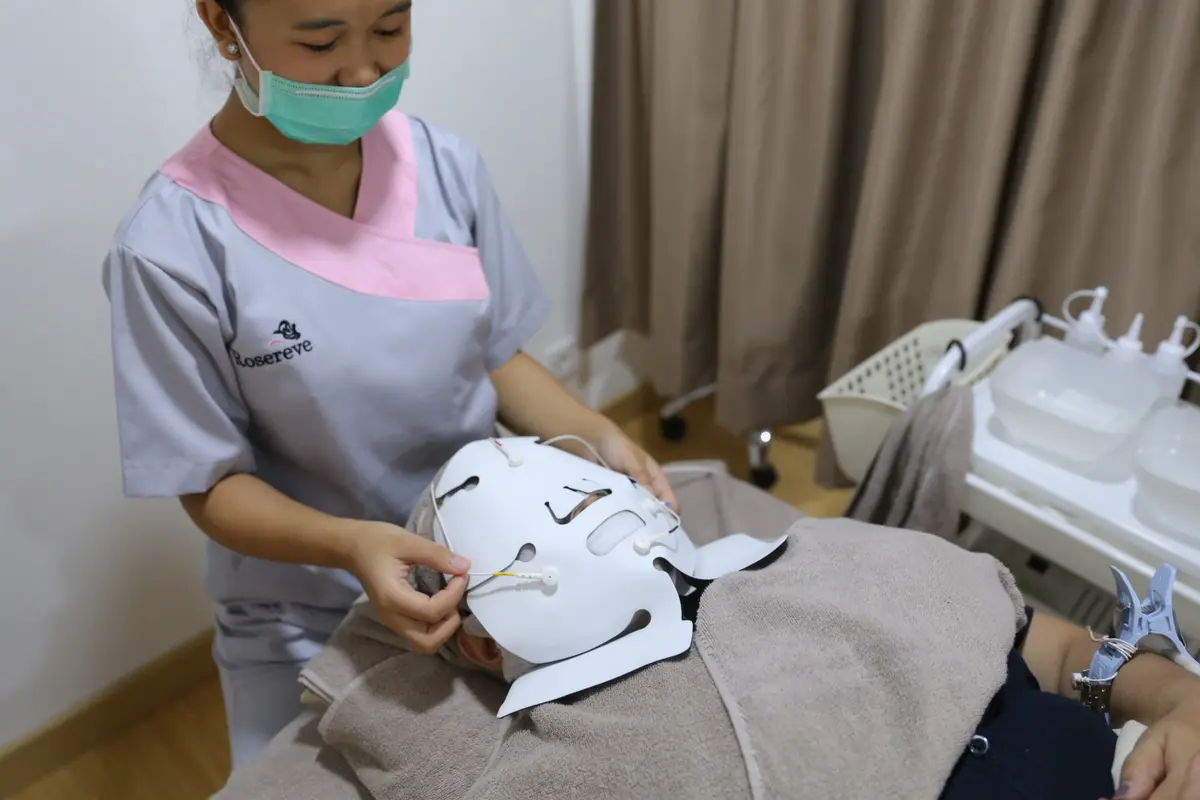Teknik Perawatan Wajah Khas Jepang Ini Berikan Kenyaman Facial Tanpa Rasa Sakit