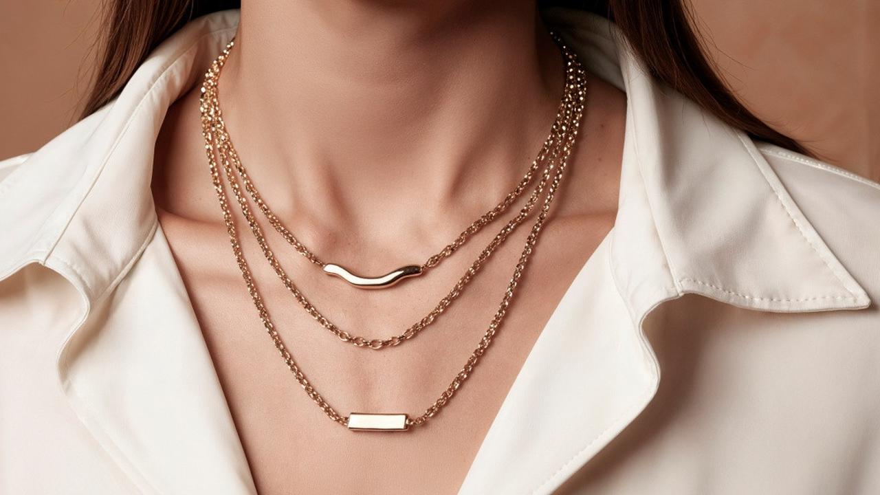 8 Kalung Rantai Tebal dengan Liontin yang Cocok untuk Ibu-Ibu, Punya Maia Estianty Curi Perhatian