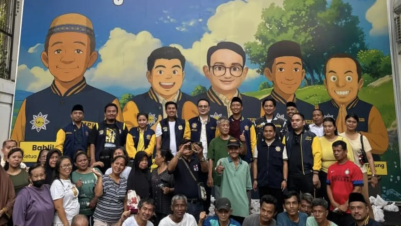 AMPI Media Center memberikan kurban sapi dan sekaligus menyalurkan ratusan daging kurban sapi kepada masyarakat di wilayah Jakarta dan sekitarnya.