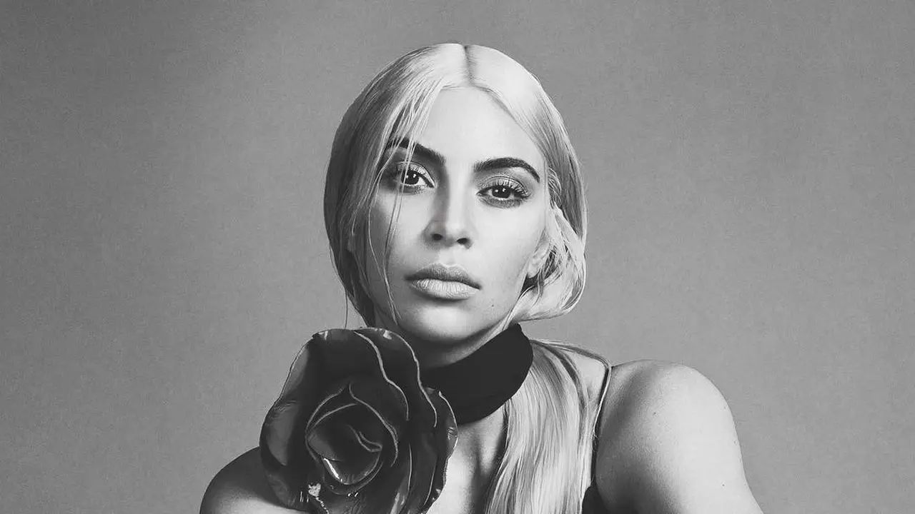 [Bintang] Kim Kardashian