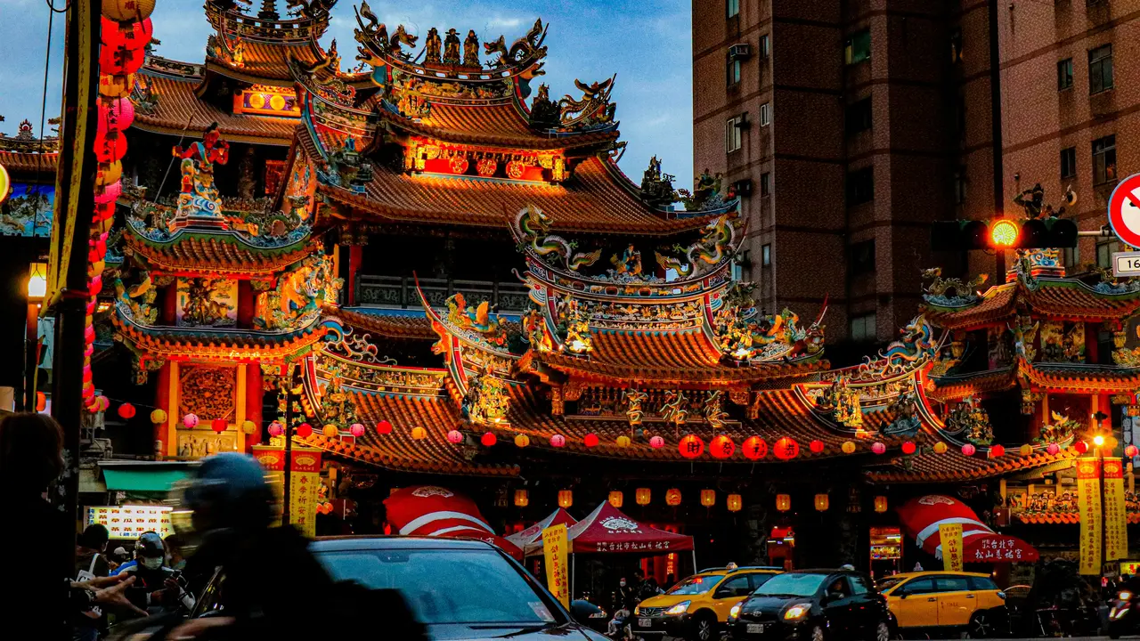 Chinese building