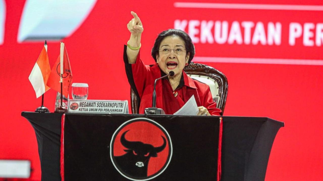 FOTO: Reaksi Megawati Berapi-api Tutup Rakernas V PDIP yang Melahirkan 17 Poin Rekomendasi