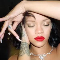 Rihanna Kembali Hadirkan Kampanye Iklan Inspiratif (Foto: @badgirlriri)
