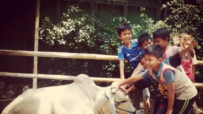 [Bintang] Nostalgia 90-an: 5 Kegiatan Anak-anak Saat Libur Idul Adha