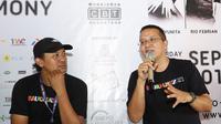 Bakkar Wibowo dan Direktur PT Manajeman CBT Nusantara, Jatmika Budi Santoso.