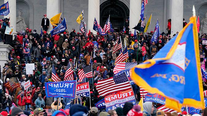 Gedung Capitol Hill diserbu massa pro-Donald Trump. (Alex Edelman/AFP/