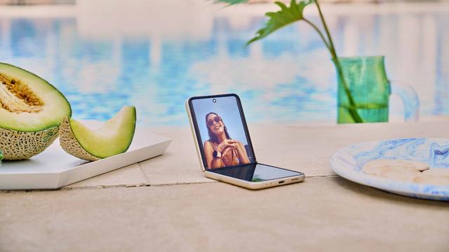 Samsung Galaxy Z Fold3 5G