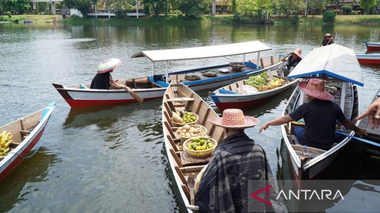 Dermaga Pasar Terapung TMII Perkuat Identitas Budaya Banjar di Kancah Nasional