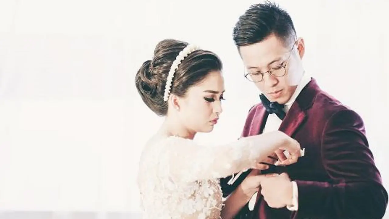 Putri Titian dan Junior Liem