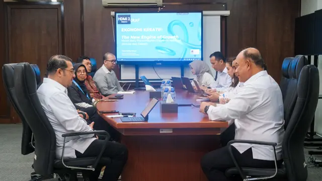 Menteri Ekonomi Kreatif/Kepala Badan Ekonomi Kreatif (Menekraf/Kabarekraf), Teuku Riefky Harsya, menggelar pertemuan dengan Badan Gizi Nasional (BGN) di Gedung BGN, Jakarta, Senin, (10/3/2025).