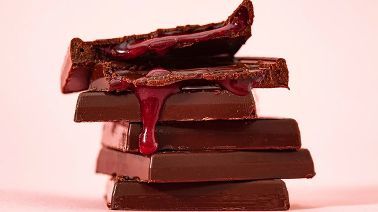 Cokelat/Unsplash Food Photographer