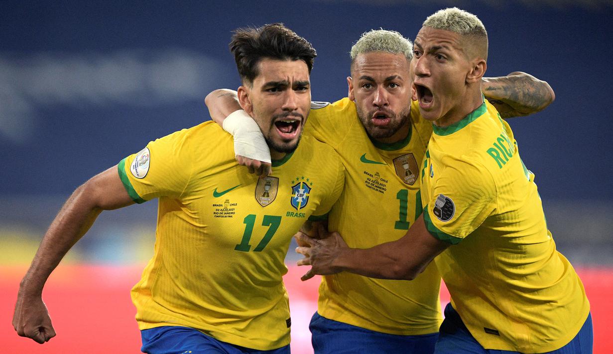 Kedalaman skuad yang baik akan menjadi kunci sukses di era sepak bola modern seperti sekarang. Hal tersebut akan sangat membantu tim untuk menjalani kompetisi dengan durasi yang padat dan lama, seperti Piala Dunia. Sebagian besar tim telah mengumumkan 26 skuad mereka yang akan dibawa ke ajang empat tahunan tersebut. Berikut 5 tim dengan kedalaman lini depan paling menakutkan di Piala Dunia 2022. (AFP/Carl De Souza)