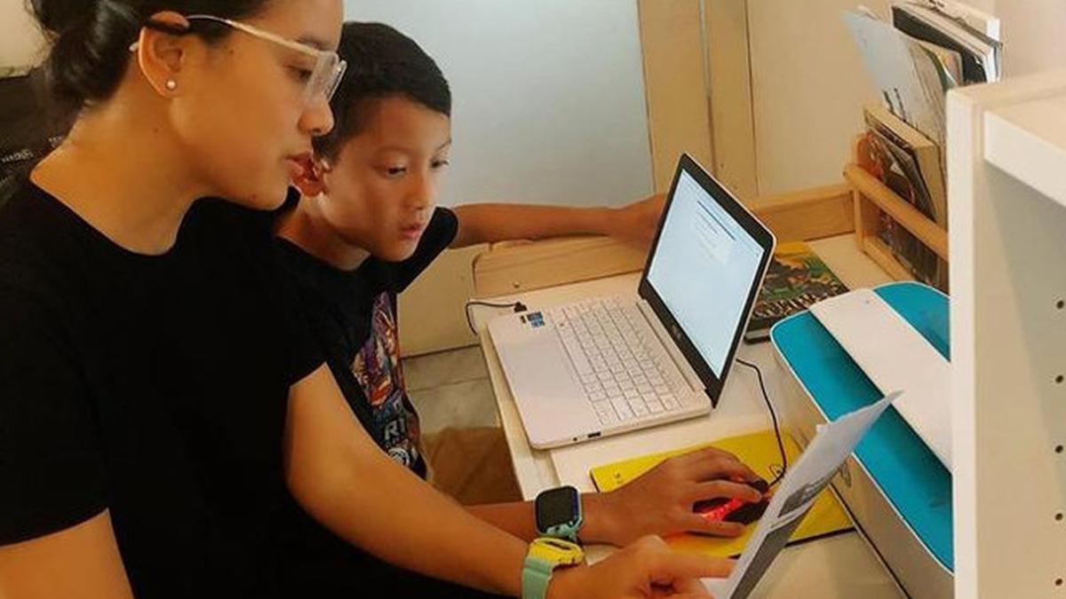 7 Trik Cara Fokus Saat Belajar Online Tanpa Terganggu