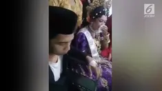 Usai menjalani operasi pasca kecalakaan motor, pasangan asal Makassar ini melangsungkan prosesi ijab kabul di sebuah Rumah Sakit.