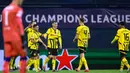 Para pemain Borussia Dortmund kemenangan mereka saat pertandingan kelima Liga Champions 2024/2025 melawan GNK Dinamo Zagreb di Stadion Maksimir, Zagreb, pada Rabu 27 November 2024 waktu setempat atau Kamis 28 November 2024 dini hari Waktu Indonesia Barat. (Damir SENCAR/AFP)
