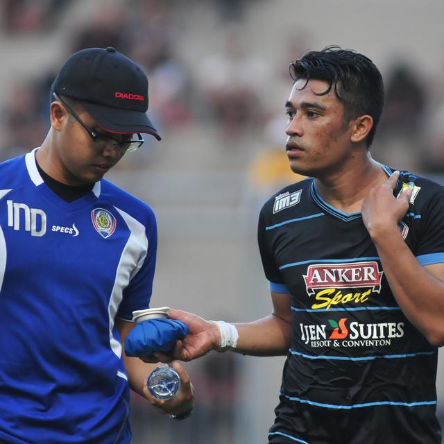 Gaji Mulai Seret Dokter Arema Pilih Mundur Indonesia Bola Com
