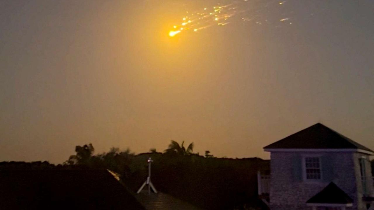Roket Starship SpaceX Meledak dan Hancur Lebur di Luar Angkasa
