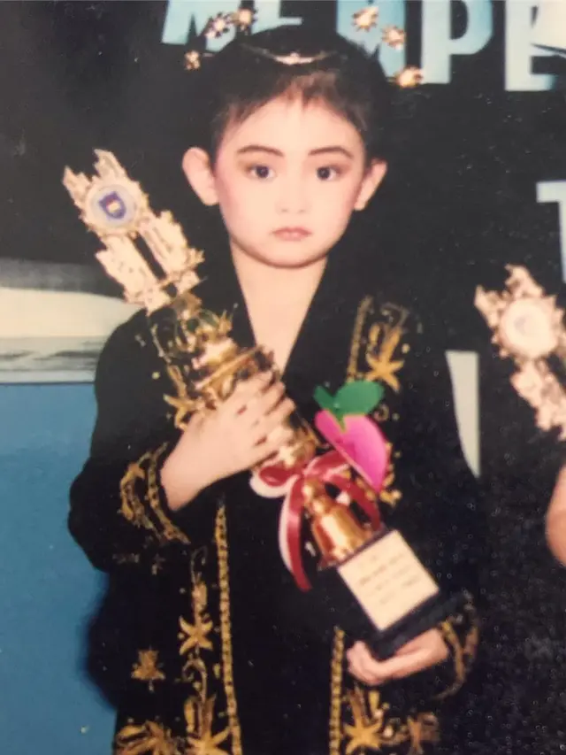 [Fimela] 7 Potret Masa Kecil Artis Indonsia Saat Pakai Makeup